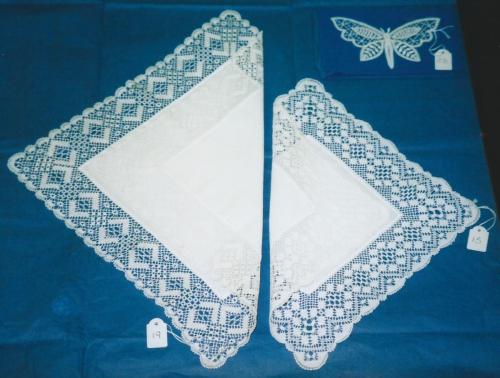 work - lace - 15 19 26